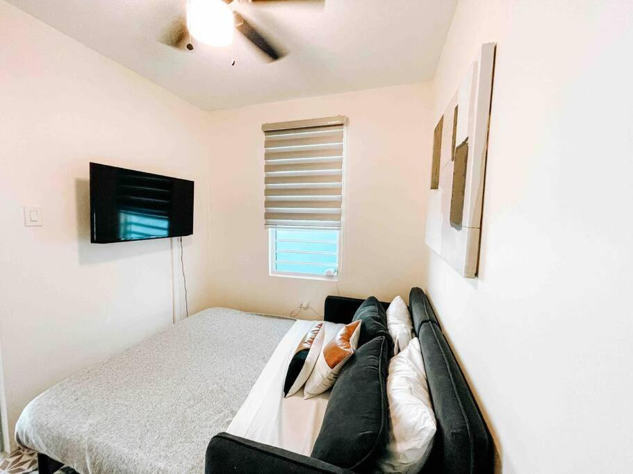 Comfy & Bright Apt @ Calle Loiza - Walk To Beach / Calle Loiza Abajo -N Apartman San Juan Kültér fotó